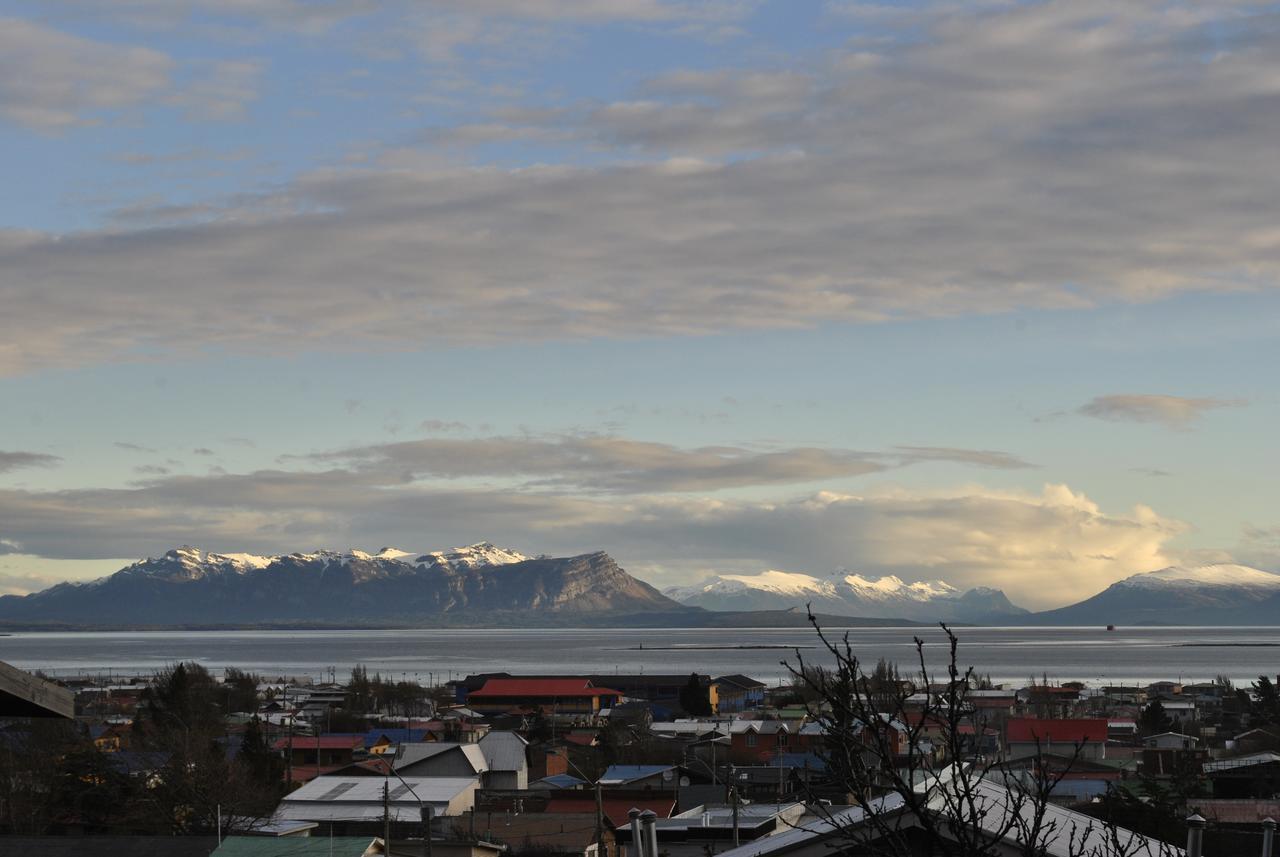 Hostal Backpacker Cortes Puerto Natales Kültér fotó