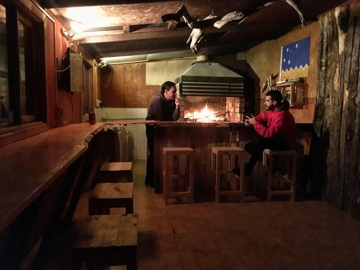 Hostal Backpacker Cortes Puerto Natales Kültér fotó